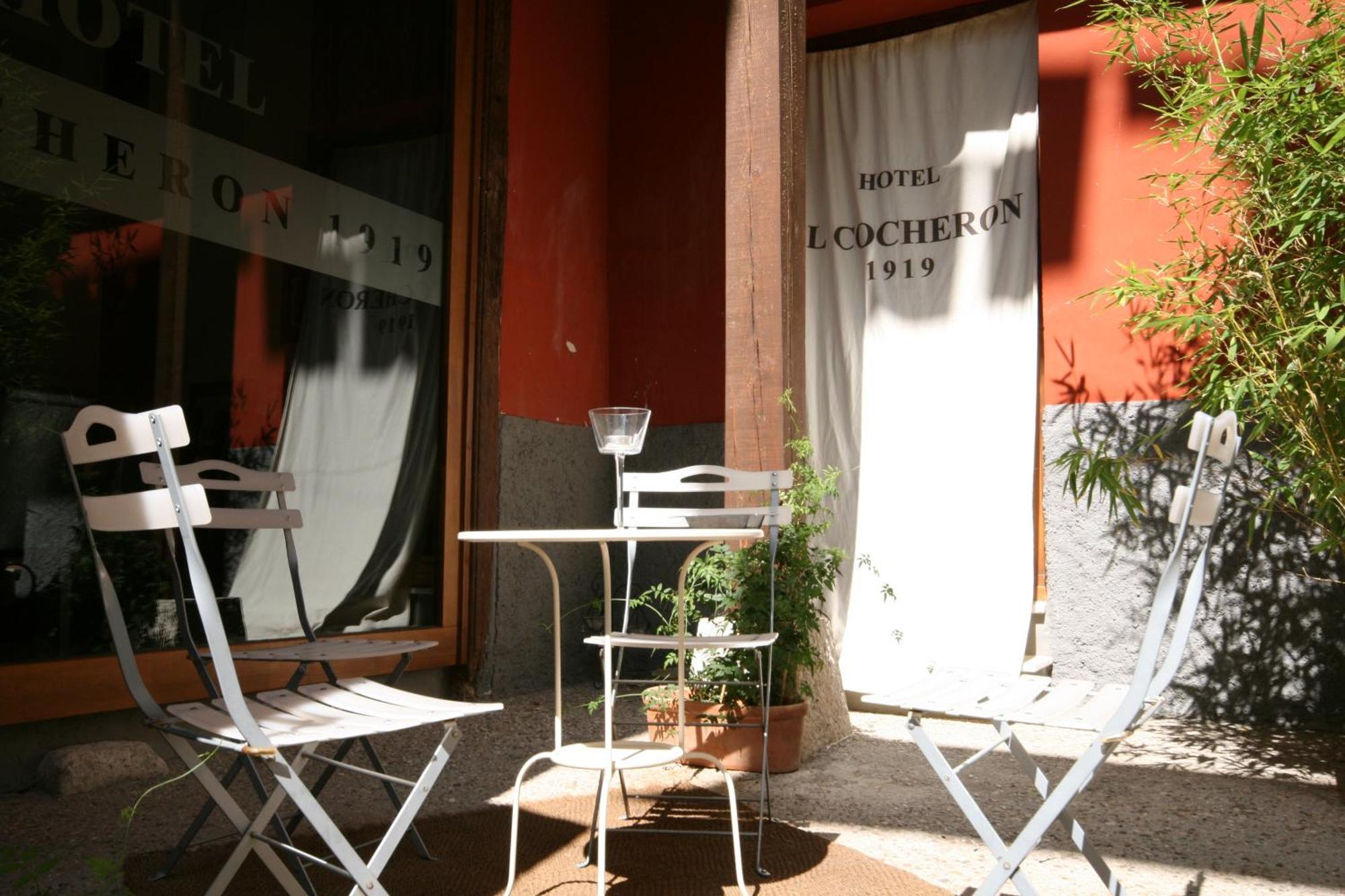 El Cocheron 1919 Aranjuez Restaurace fotografie
